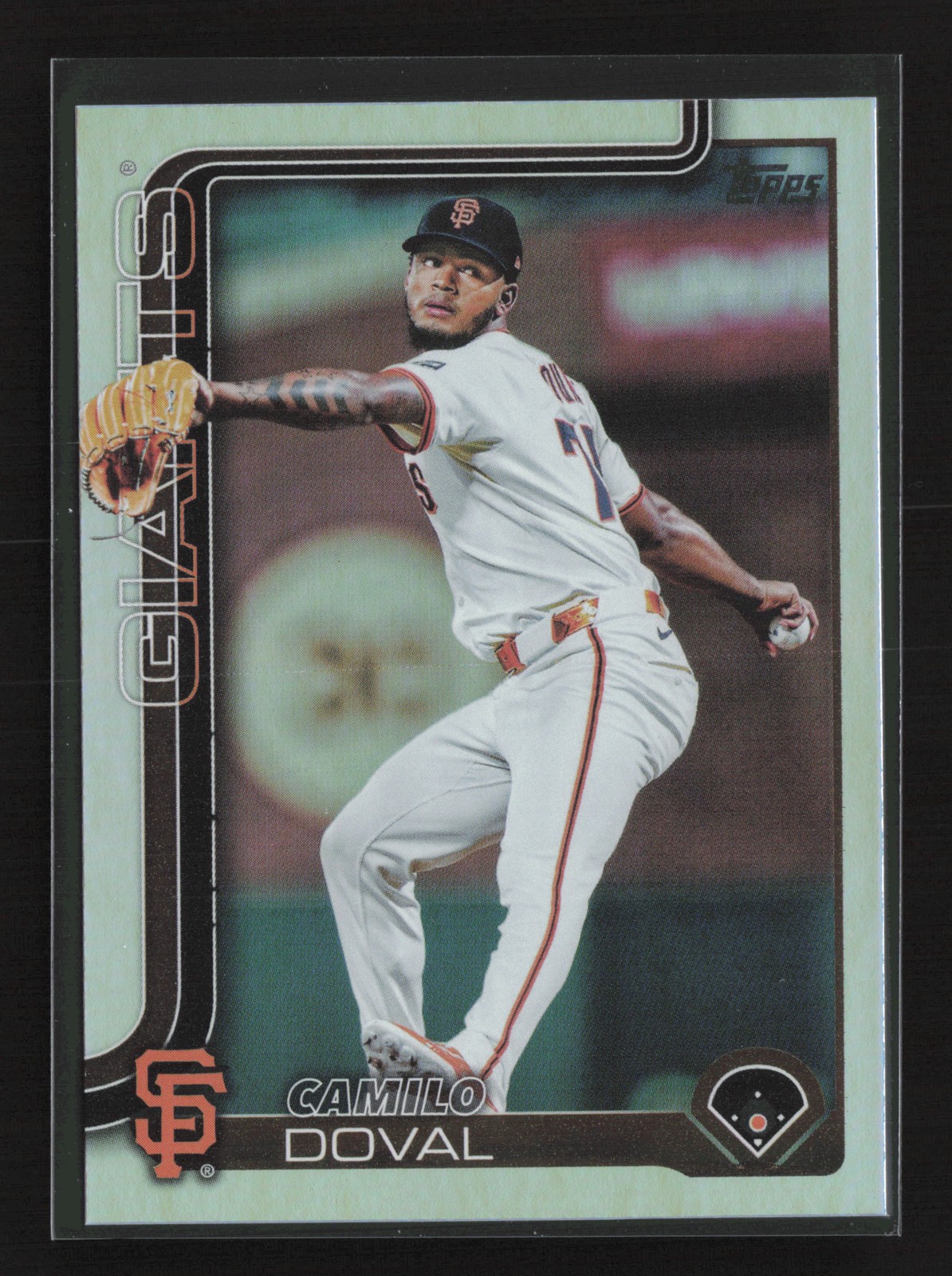 2025 Topps Update #US328 Camilo Doval Rainbow Foil San Francisco Giants