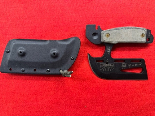TOPS ATAX SURVIVAL AXE = ULU WITH KYDEX SHEATH (954)