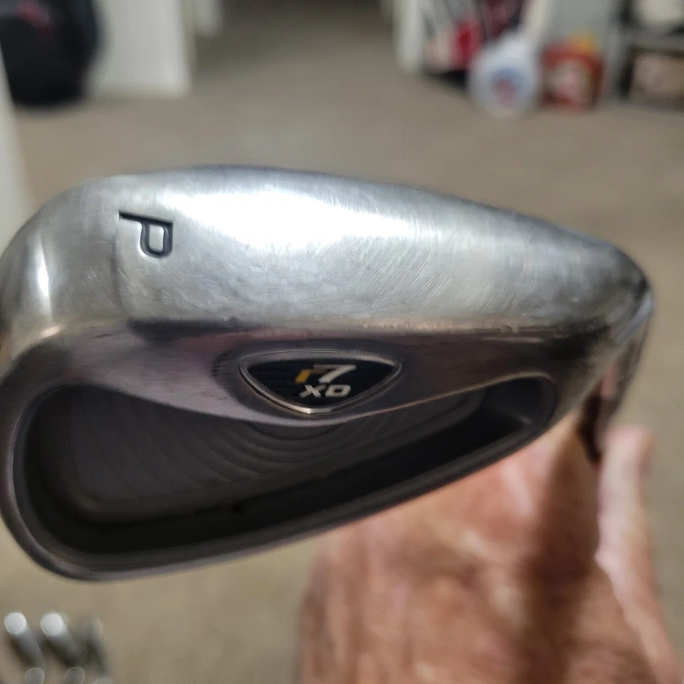 TaylorMade R7 XD Pitching Wedge Regular Flex Graphite Reax Shaft R/H - Image 2 of 4