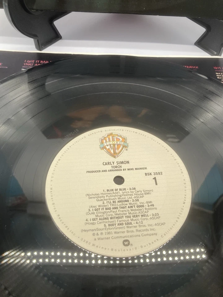 Carly Simon Torch Vintage Vinyl Lp 1981 Warner Bros BSK 3592  - Image 2 of 4