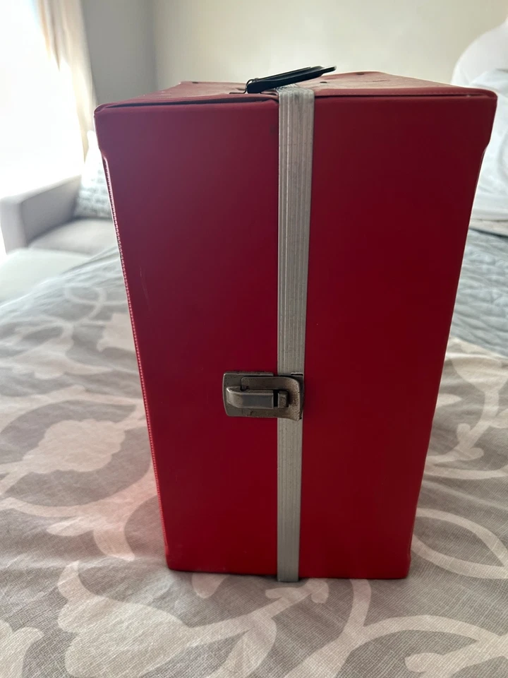 Vintage Barbie and Ken Wardrobe Case in red,  1963 Featuring "Bubble Cut" Barbie - Image 2 of 4