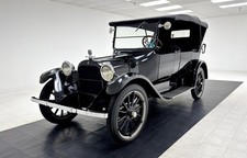 1921 Dodge Touring Sedan