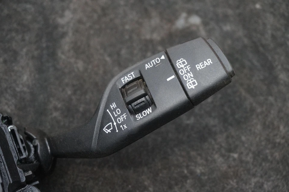 Interruptor de palanca de resorte de reloj de columna de dirección OEM 61316833439 BMW I3 94 REX 2014-21 Foto 4 de 4