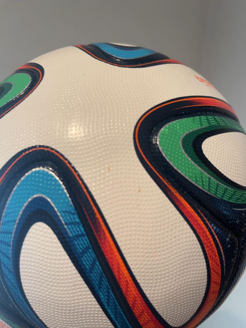 ADIDAS 2014 FIFA World Cup Brazil Official Match Ball brazuca Soccer