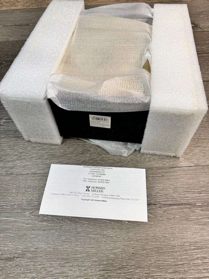 Howard Miller Carlton Table Clock 645391 Elegant Rosewood Quartz Timepiece - Image 3 of 4