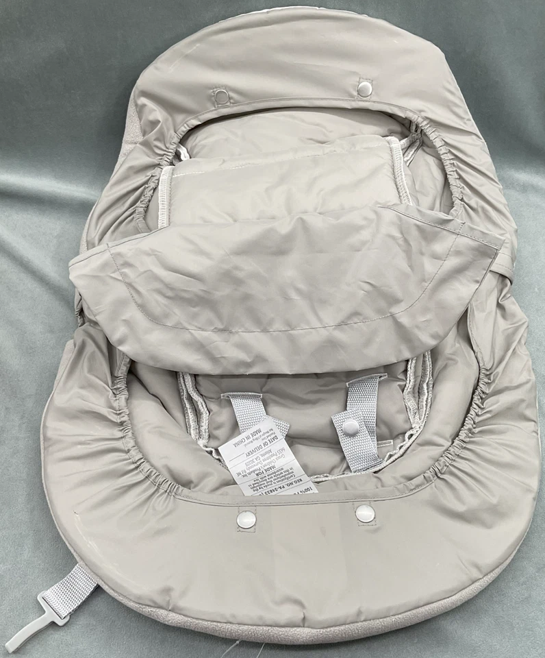 Cubierta de asiento de tela de repuesto Graco Slim Spaces Swing Reign Foto 2 de 4