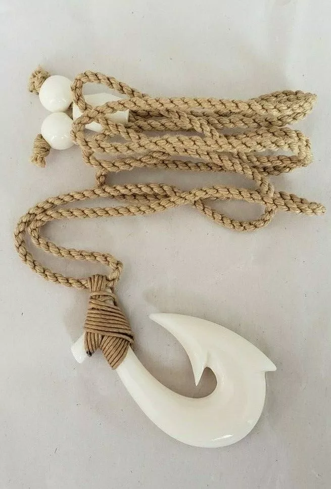 Hawaiian Style Simple White Buffalo Bone Craved Fish Hook Men Necklace