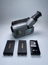Sony Handycam CCD-TRV11 NTSC 8mm Analog Camcorder With 3 Batteries UNTESTED