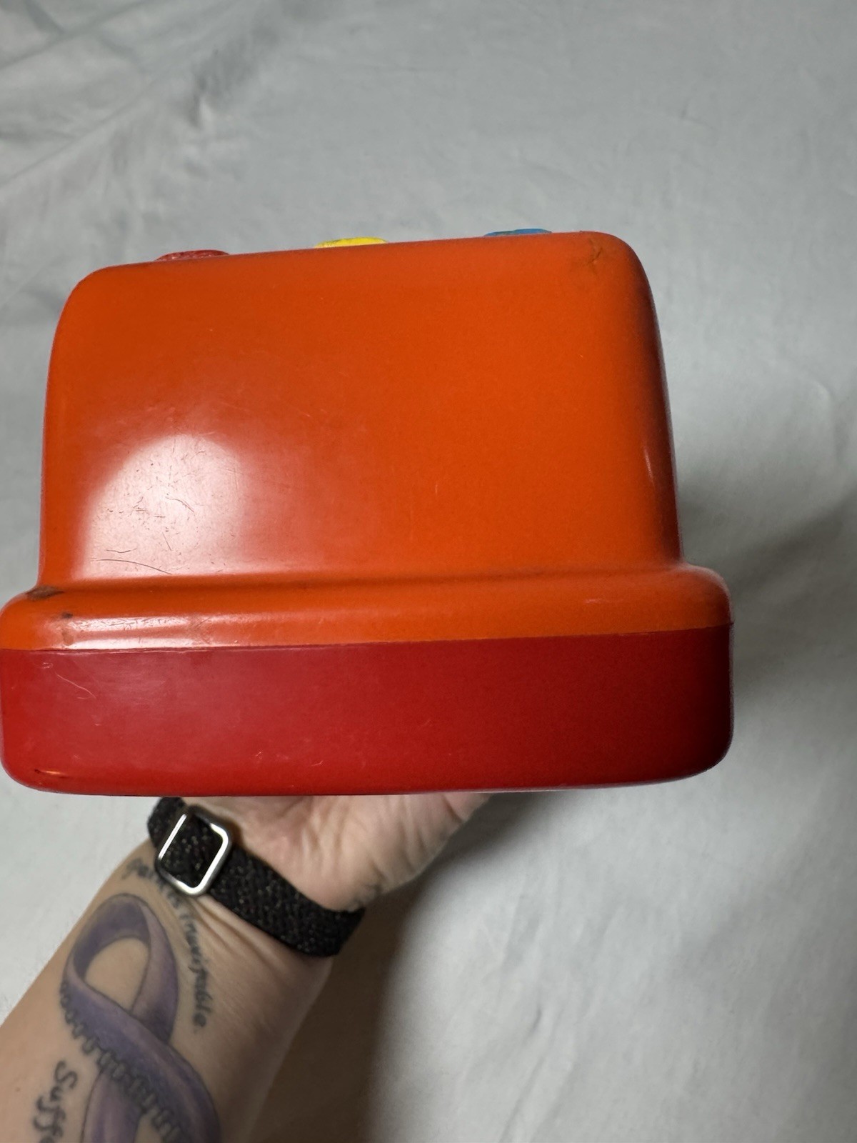 как выглядит Vintage 80s Tomy Ring A Dingy Orange Cash Register Nostalgia Retro - Works фото