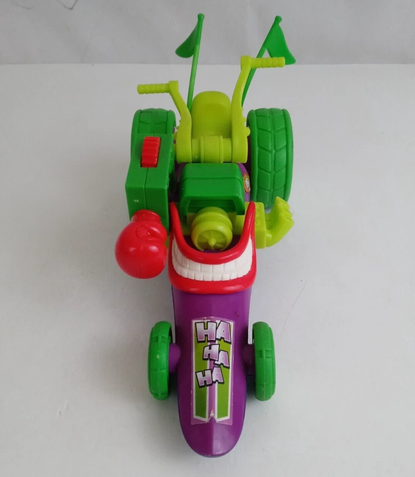 2010 Mattel DC Super Friends Hero World The Joker's Funny Car 10" x 5" - Image 2 of 4