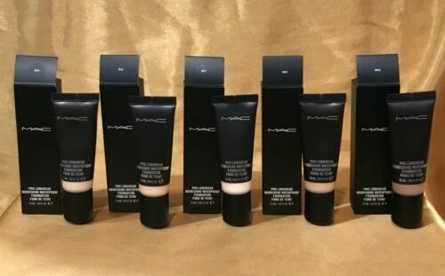 M·A·C matte Teint Make-up