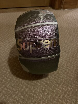 SS23 Supreme x Bernadette Corporation x Spalding Iridescent Leather Basketball