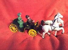 VINTAGE CAST IRON ANTIQUE HORSE  BUGGY CARRIAGE FEMALE MALE DRIVER WHITE HORSES