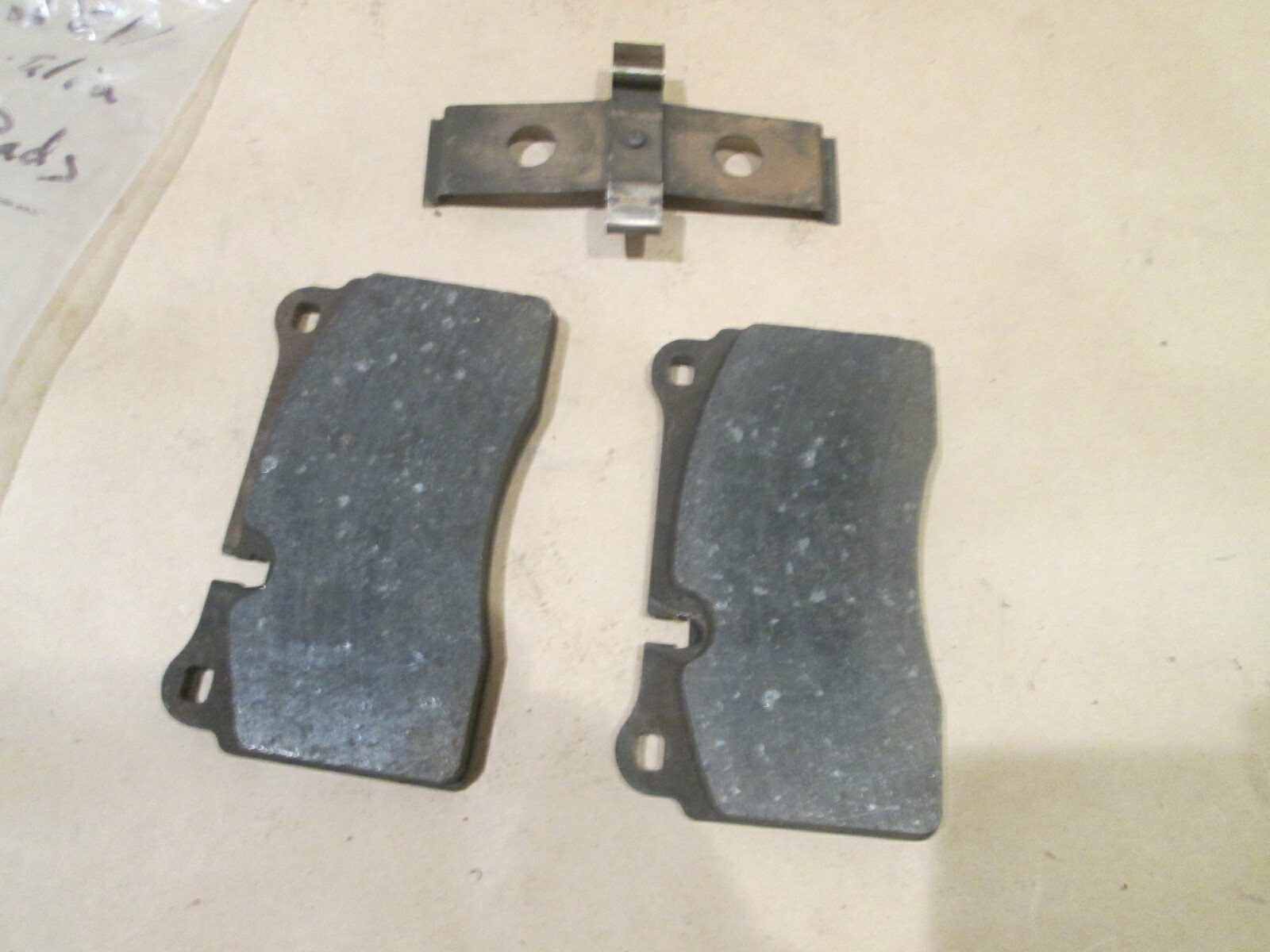 Ferrari 458 Italia  - Rear Carbon Ceramic Brake Pads With Spring - P/N 70002811