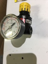 Parker 14R113FB Pneumatic Pressure Regulator NORGREN 60 Psi 40 Bar 1/4" NPT