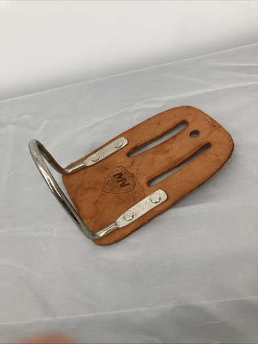 Vintage 1932 McGuire-Nicholas. Swing Hammer Loop-Saddle Leather Holder NEW - Picture 3 of 9