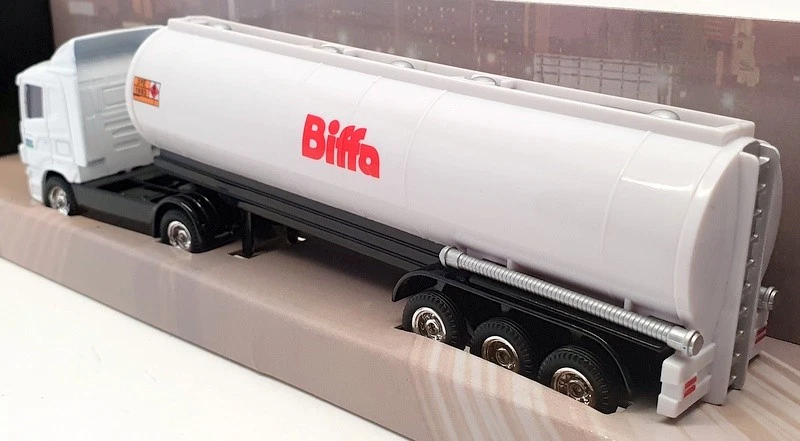 Corgi 1/64 Scale Model Truck 59544 - Scania Tanker Biffa - White - Image 2 of 4