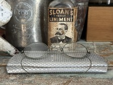 Antique Spectacles / Eyeglasses w/ Metal Case