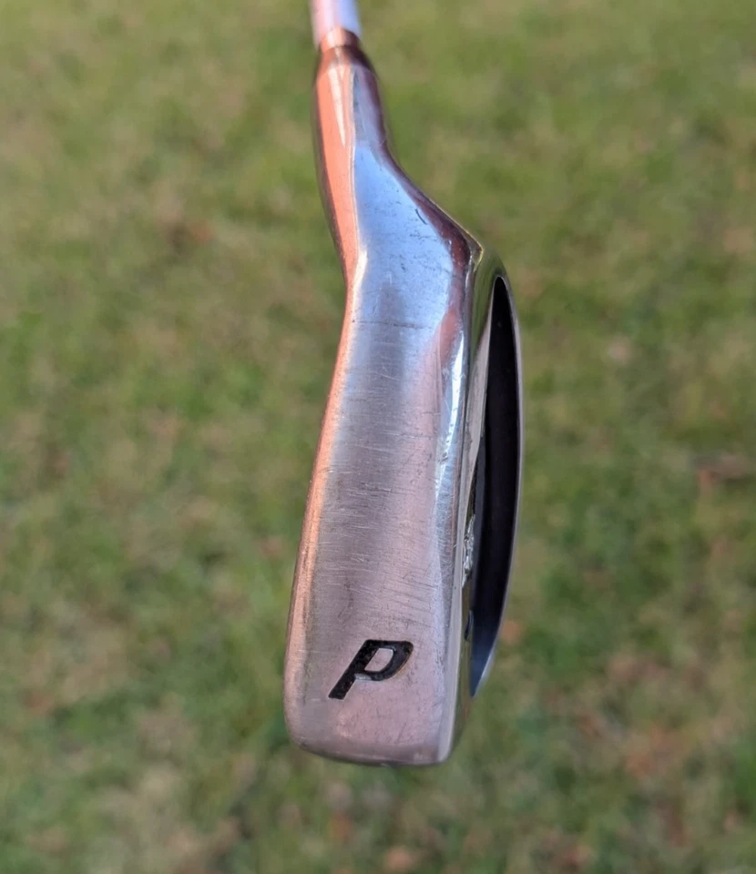 Lynx Predator Pitching Wedge Right-Handed Regular Flex Dynalite Steel 35.25" - Image 2 of 4