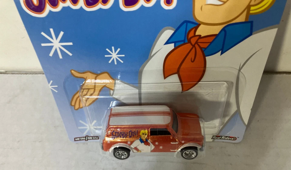 HOT WHEELS Pop Culture Scooby Doo Fred 67 Austin Mini Van Real Riders - Image 2 of 4