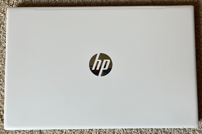 HP Pavilion 15T-EG300 Intel Core  i5-1335U 256GB SSD 8GB 15.6'' FHD WIN11