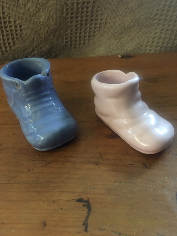 Vintage Lot 2 Pottery Ceramic Baby Shoe Planters Blue,Pink 1 Haeger 1 No marking