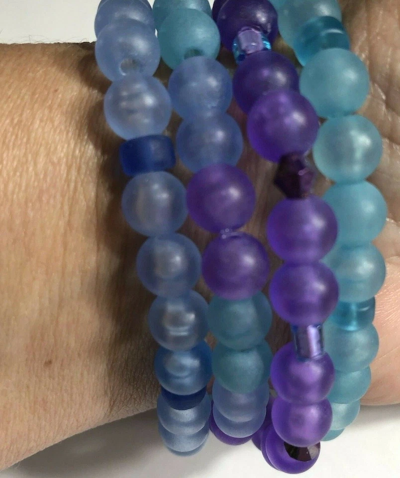 Juego de 4 pulseras Sea Glass Frost Stack azul verde azulado púrpura multi tortuga artesanal Foto 4 de 4