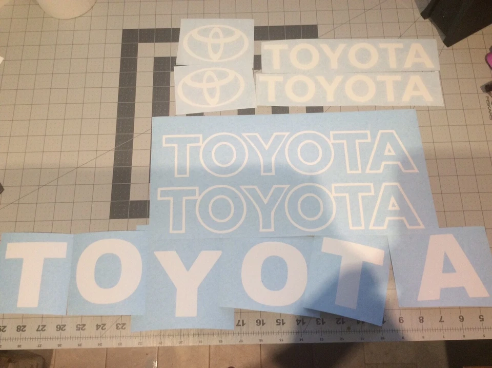 Toyota Forklift Decal Kit Complete without safety decals  - Image 3 of 3