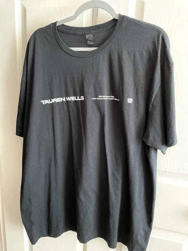 Tauren Wells Take it All Back Tour Tshirt  2XL