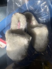 Marley Lilly White Fur Slides Slippers Size 7 Has Place For Monogram Straps