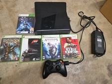 Microsoft XBox 360 S Console 250gb complete bundle Model 1439 tested works