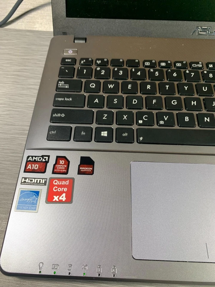 Portátil Asus X550Z Negro Puerto HDMI Pantalla Táctil Incorporada Cámara Web - Para Piezas Foto 3 de 4