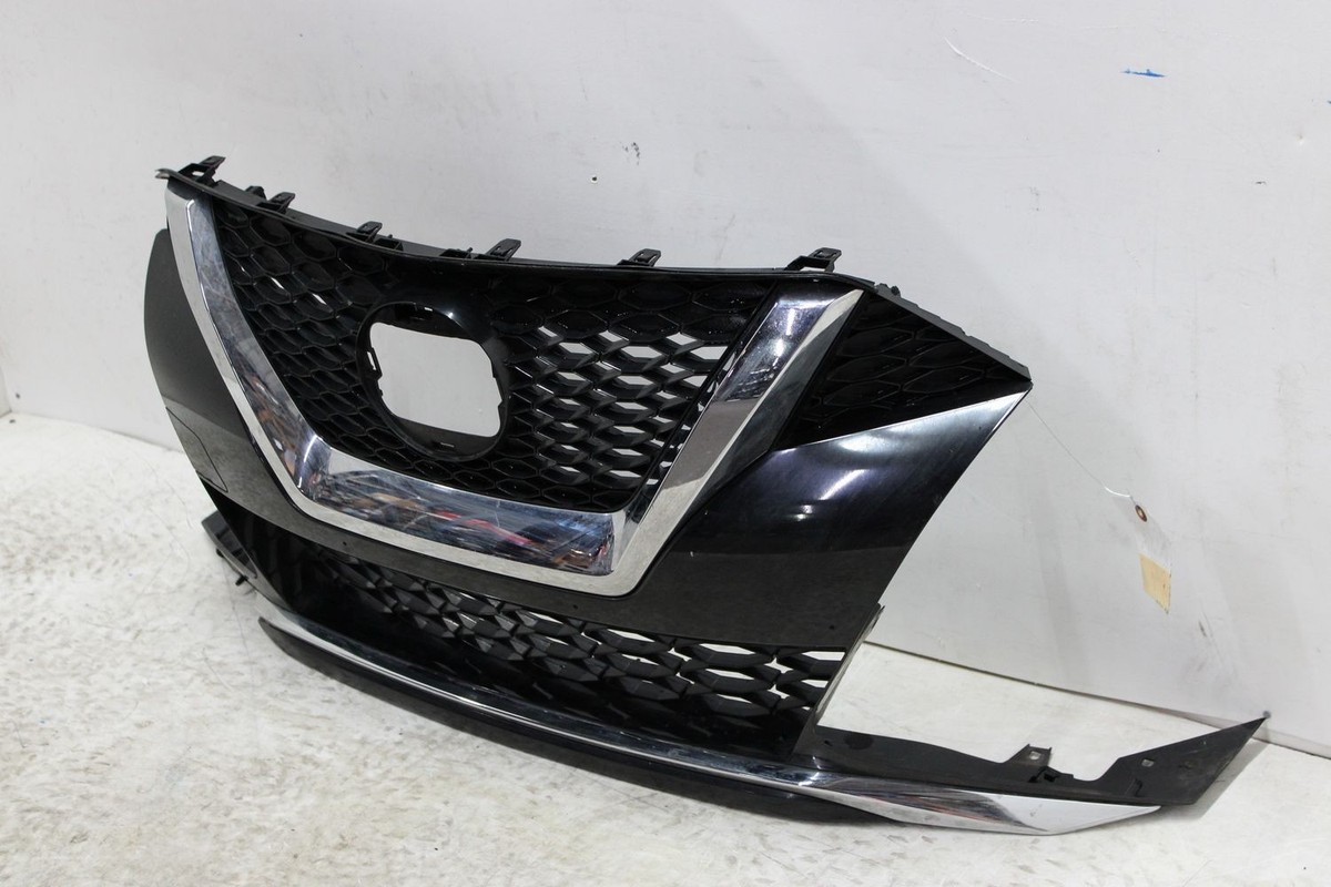 2019-2023 NISSAN MAXIMA Grille Oem 62310-9DJ0A 1 Tab Broken W/o