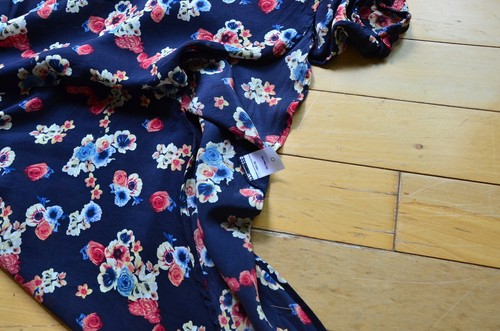 Amour Vert for Stitch Fix Floral Silk Blouse S Floral - Picture 7 of 10