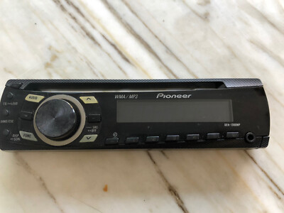 PIONEER DEH-1300MP CAR STEREO  PIONEER DEH-1300MP FACEPLATE ONLY OEM  