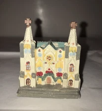 Vintage Cathedrals of the World St. Patrick's Cathedral 1991 Giny Inc. Figurine