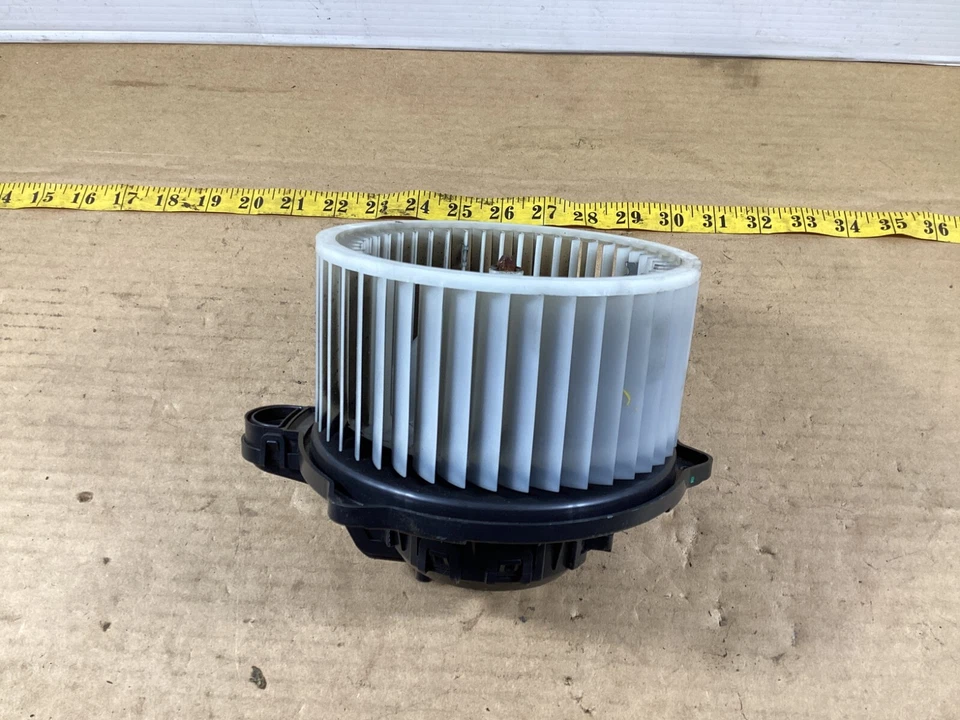 KIA CADENZA 2013-2016 AIRE ACONDICIONADO AIRE ACONDICIONADO HVAC soplador motor OEM. Foto 3 de 4