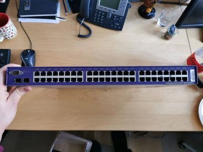 48x 10/100 SWITCH EXTREME NETWORKS SUMMIT48s LAYER3 2x REDUNDANTE NETZTEILE 19''