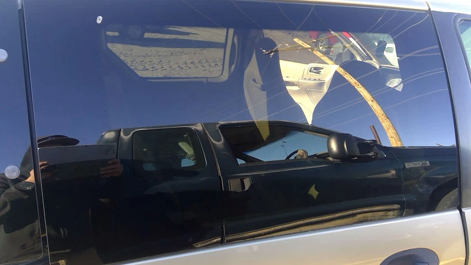 Ford Windstar 1999-2002 pasajero ventana trasera derecha puerta vidrio parte trasera OEM Foto 2 de 4