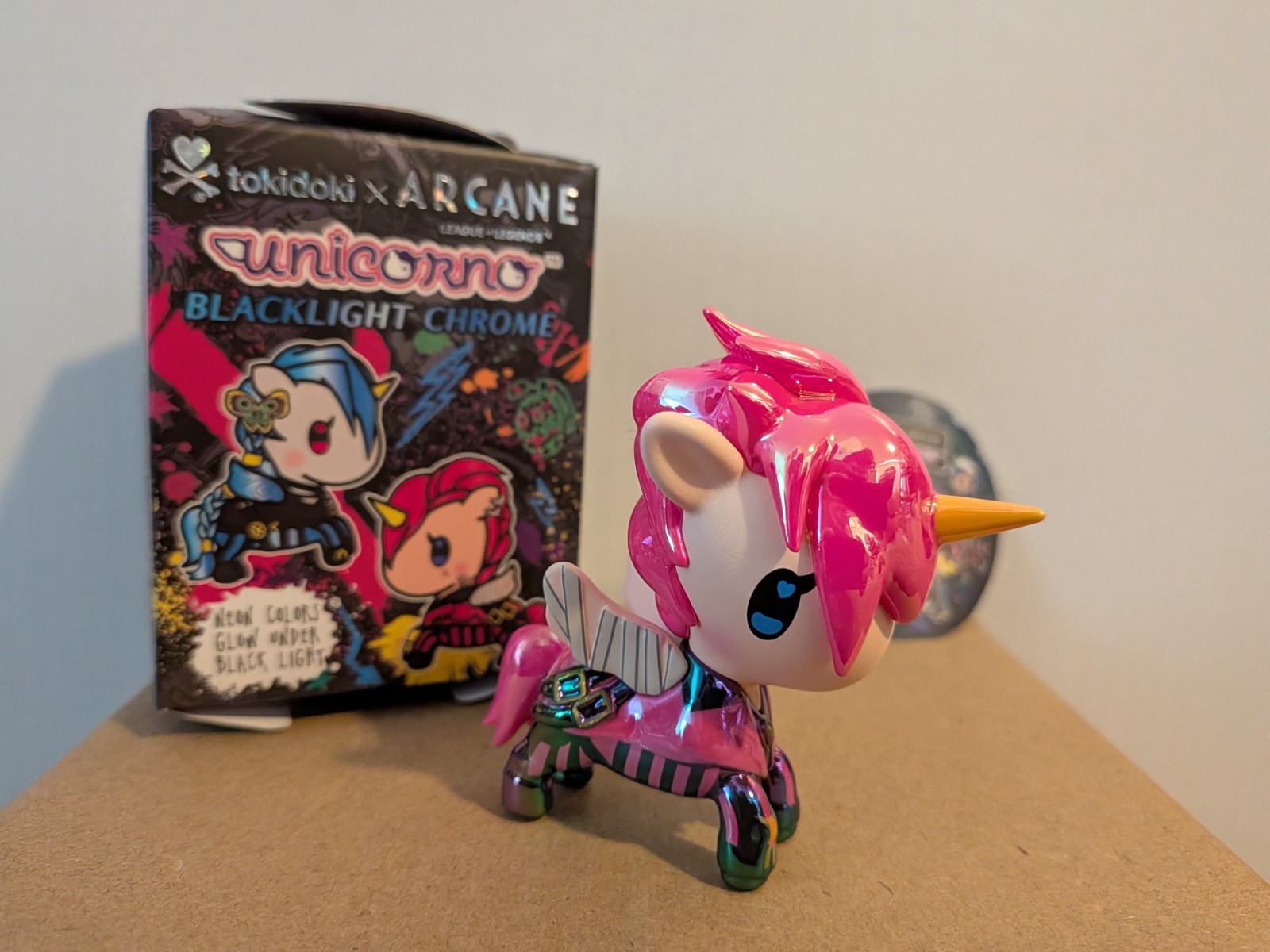 Tokidoki Vi Unicorno Arcane Blacklight Chrome Vinyl Figure - Arcane Series