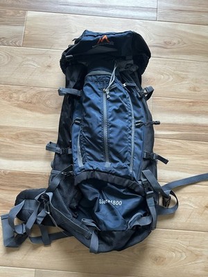 Sierra 4800 70L Backpack - Never Used With Tags - Includes Rain Cover