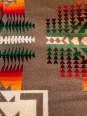 Pendleton~Beaver State~Chief Joseph~Blanket~64 x 80 in~wool blend