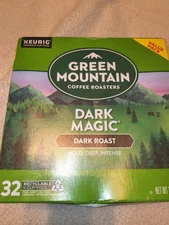 Green Mountain Coffee Roasters Dark Magic Dark Roast K-Cup Coffee Pods (32-Pack)
