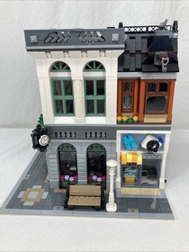 LEGO Creator Modular Building 10251 Brick Bank - Complete with Instructions