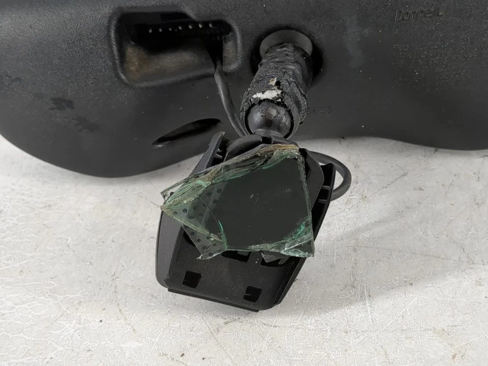 2004-2007 Gmc Canyon Interior Rear View Mirror Oem XR2Z5 - Image 3 of 4