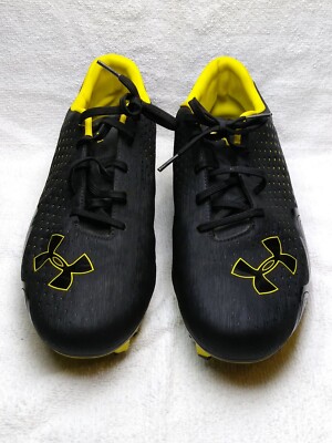 UNDER ARMOUR SOCCER CLEATS MEN'S SIZE-13 USED