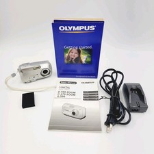 OLYMPUS CAMEDIA DIGITAL CAMERA w/CHARGER BATTERY MANUAL MODEL D-590 ZOOM