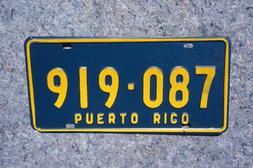 Placa de licença da ilha de Porto Rico dos anos 1960 - Imagem 3 de 4