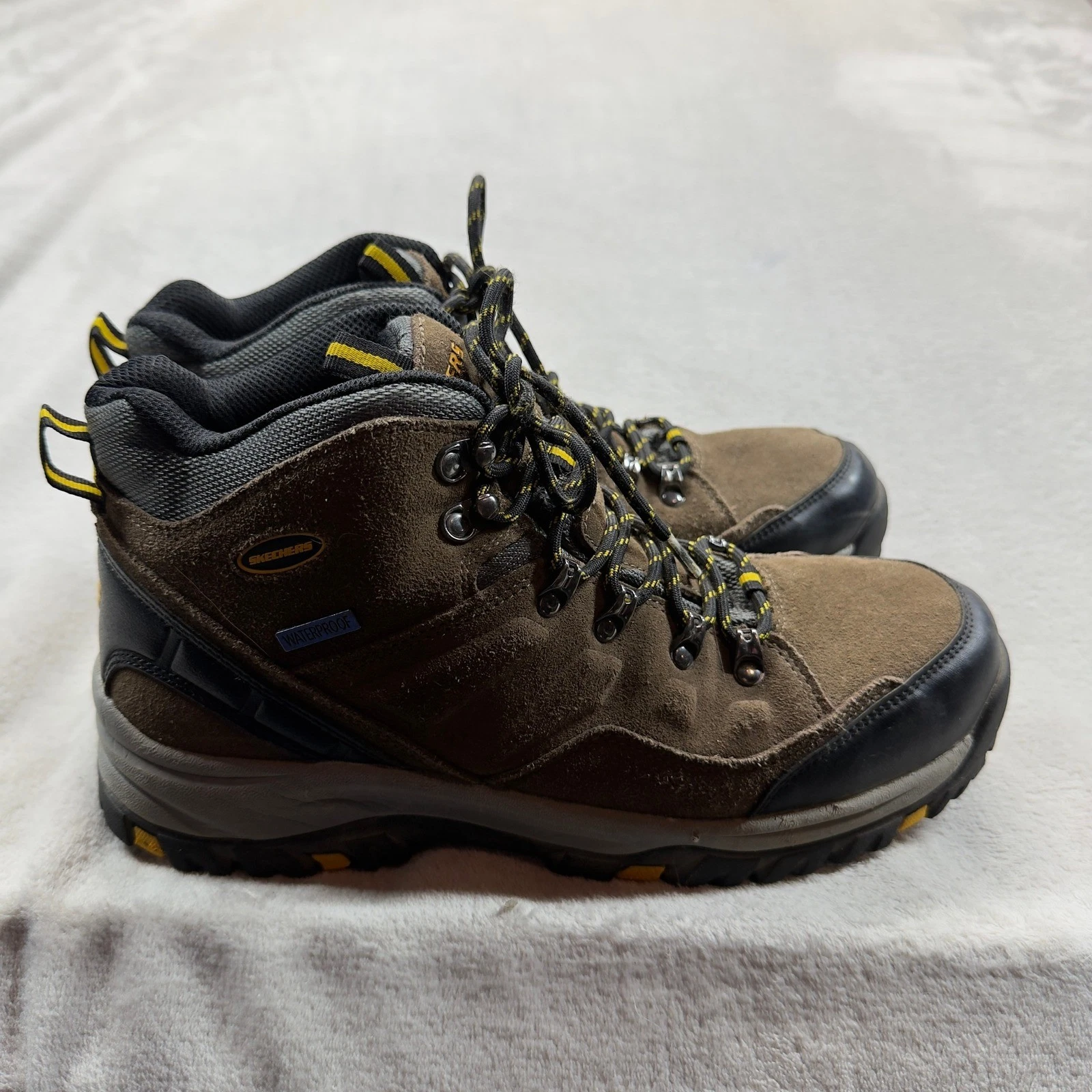 Skechers Boots Mens 10 Pelmo Waterproof Hiking Camping Outdoor Brown 64869 KHK
Opens in a new window