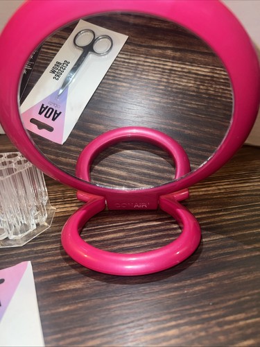 Lot of Beauty tools Brow Scissors, Mirror, Eye Shadow Containers - Picture 6 of 6